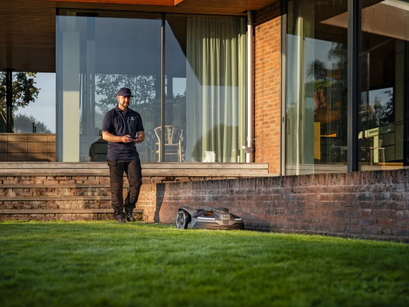 Montaż i instalacja robotów koszących Husqvarna